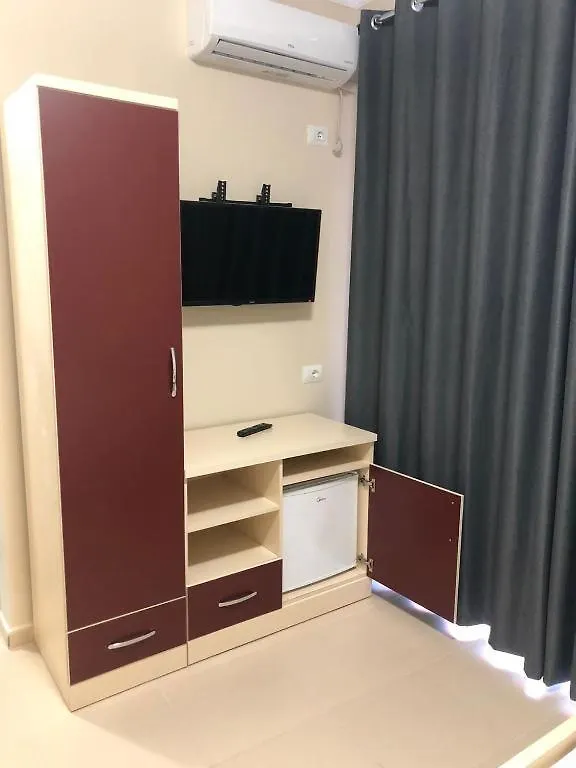 Apartments In Potam Himare